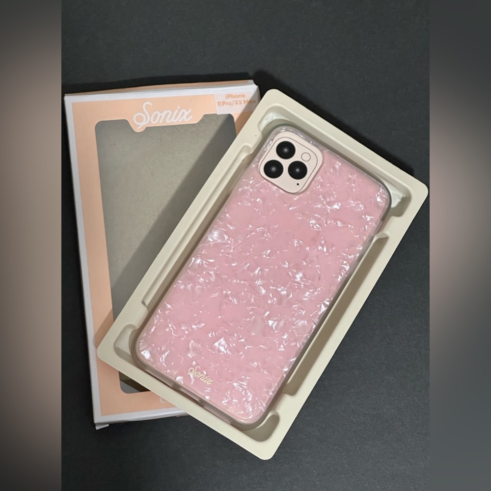 Sonix Pink Pearl iPhone 11 Pro Max Case